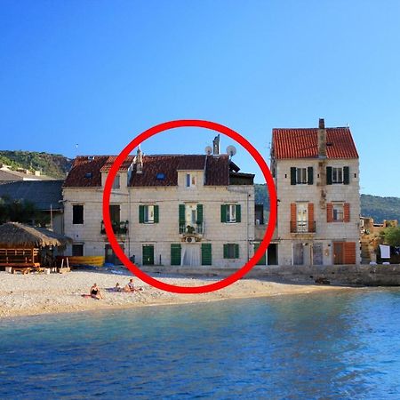 Apartments By The Sea Komiza, Vis - 8533 Bagian luar foto
